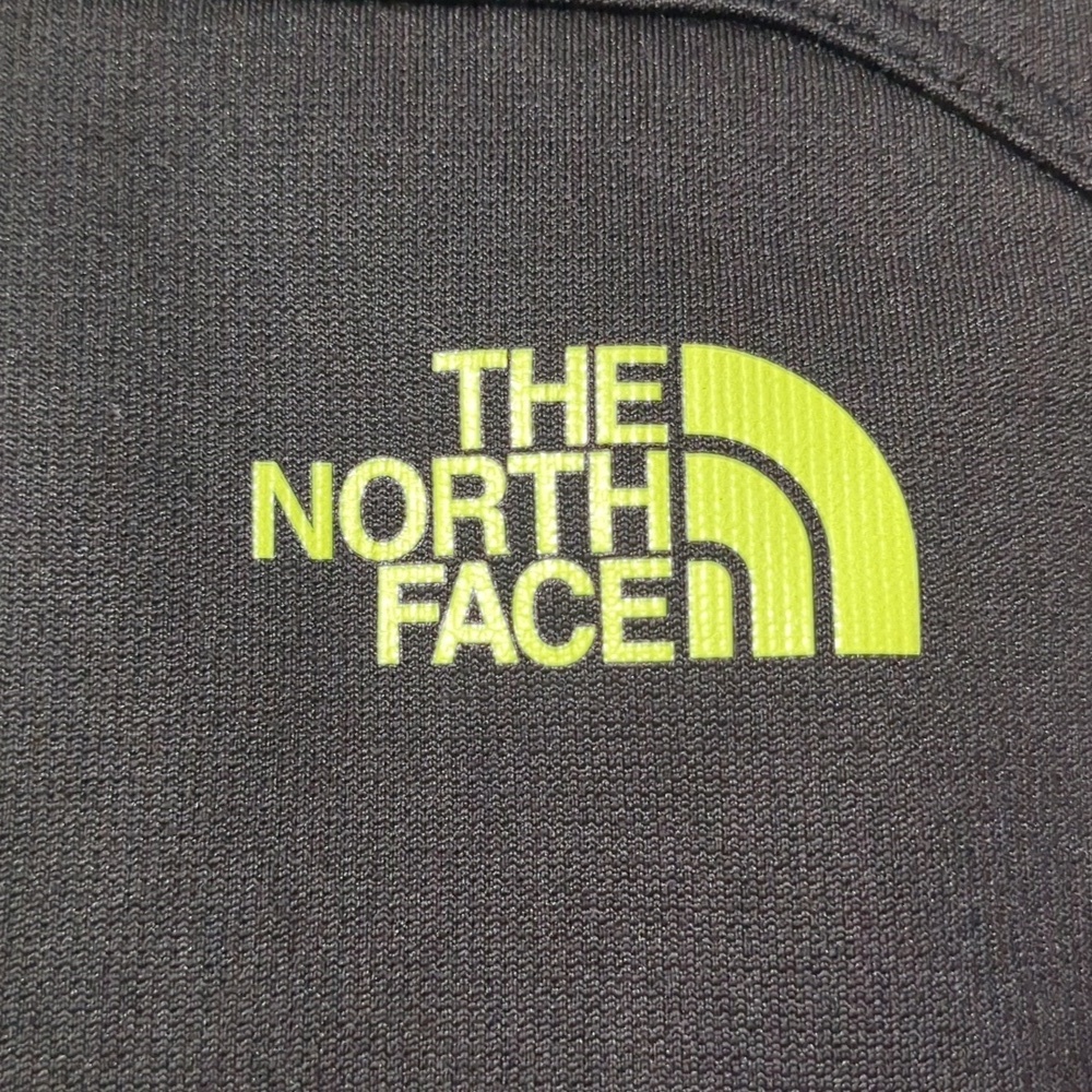 The North Face Men's Solid Black w/Neon Green 1/2 Zip Pullover Jacket Size Small - Picture 5 of 8